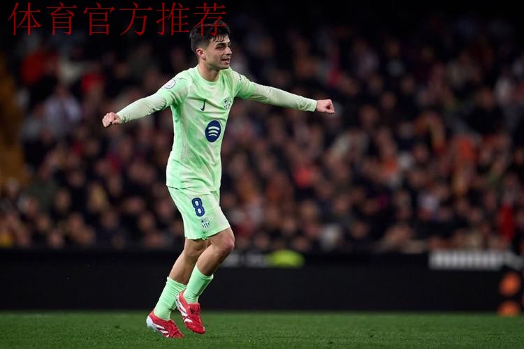 延边青训受益“百名外教项目” 西班牙教练费尔明爱旅游更爱足球 延边青训受益“百名外教项目” 西班牙教练费尔明爱旅游更爱足球